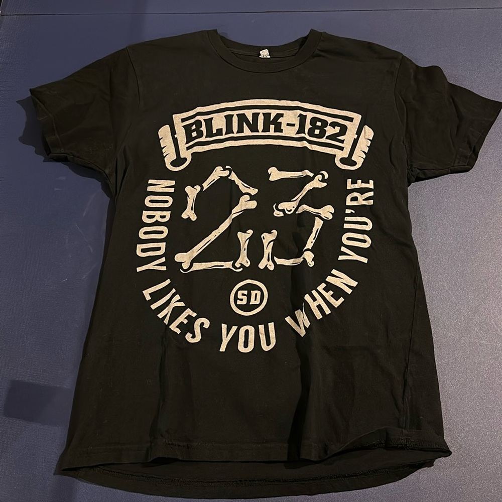 Blink-182 Band Tee